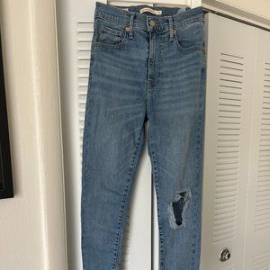 Levi's Distressed Raw Hem Skinny Jeans